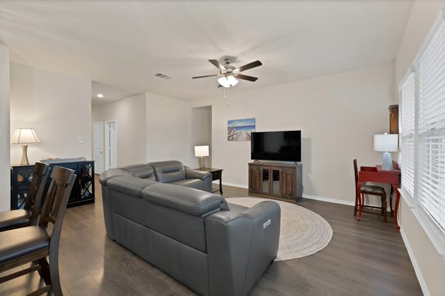 906 Honey Maple Street, Princeton, TX 75407