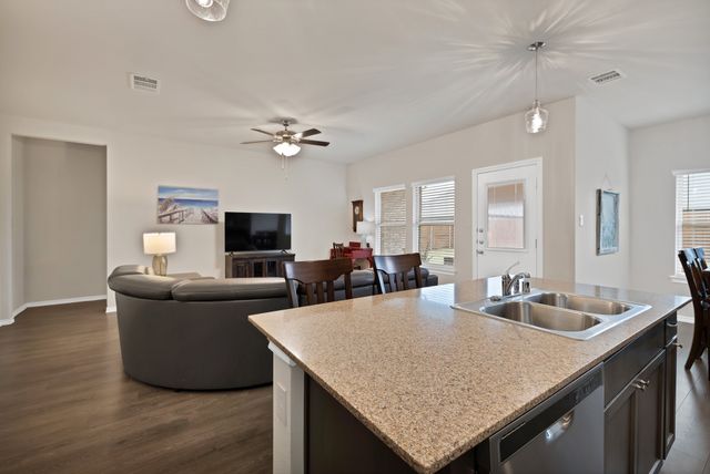 906 Honey Maple Street, Princeton, TX 75407