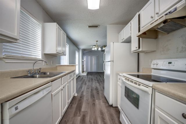 1725 Lemonwood Circle, Mesquite, TX 75149