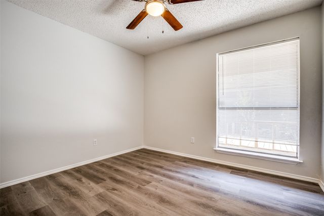 1725 Lemonwood Circle, Mesquite, TX 75149