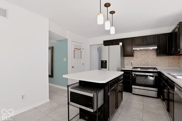 6802 E Pleasant Run Parkway North Drive, Indianapolis, IN 46219