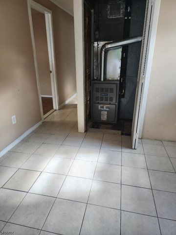 1371 Hamilton St, Elizabeth City, NJ 07208