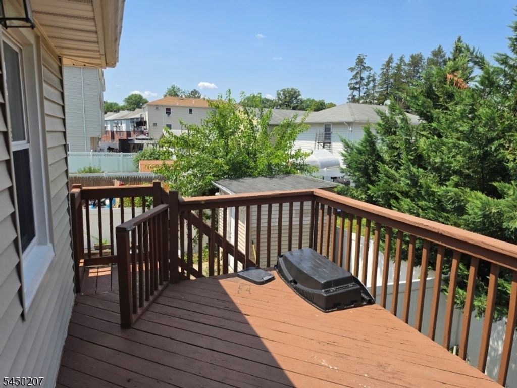 1371 Hamilton St, Elizabeth City, NJ 07208 — photo 4