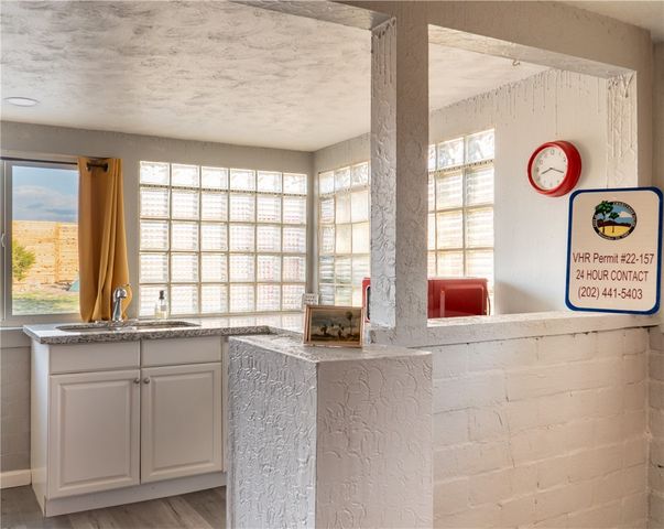 74707 Sunset, 29 Palms, CA 92277