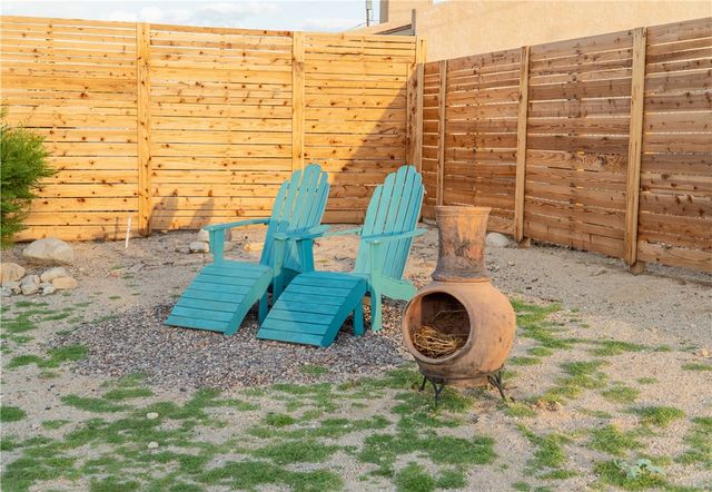 74707 Sunset, 29 Palms, CA 92277