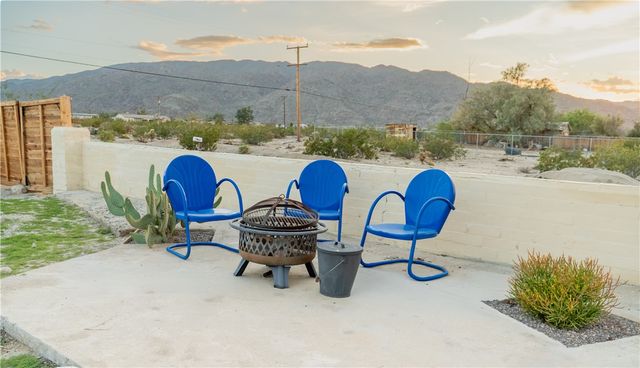 74707 Sunset, 29 Palms, CA 92277