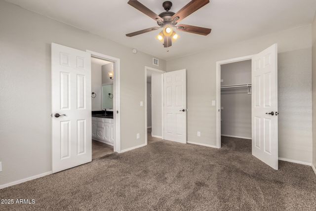 3302 E HIDDENVIEW Drive, Phoenix, AZ 85048