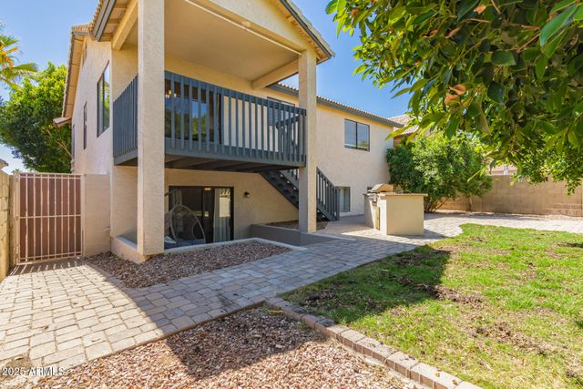 3302 E HIDDENVIEW Drive, Phoenix, AZ 85048