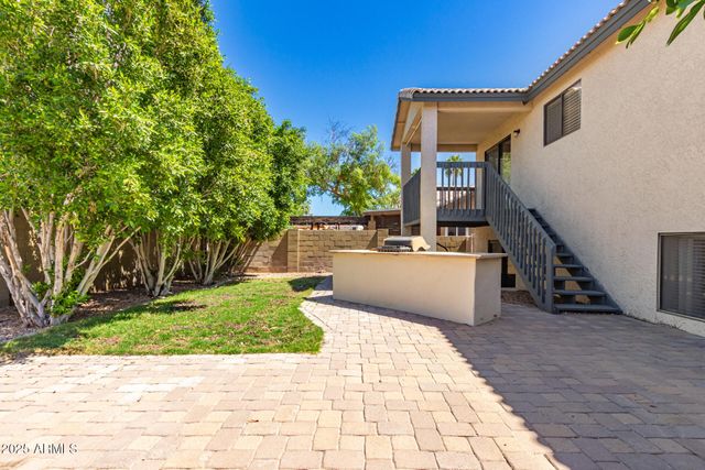 3302 E HIDDENVIEW Drive, Phoenix, AZ 85048