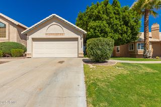 3302 E HIDDENVIEW Drive, Phoenix, AZ 85048