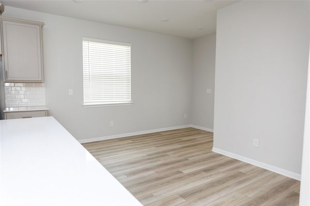 6206 Marsh LN, Buda, TX 78610