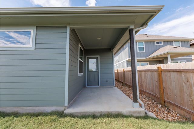 6206 Marsh LN, Buda, TX 78610