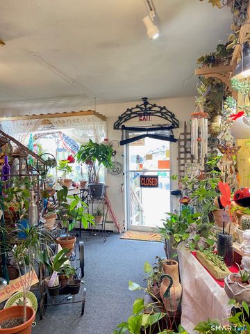 671 Rubber Avenue, Naugatuck, CT 06770