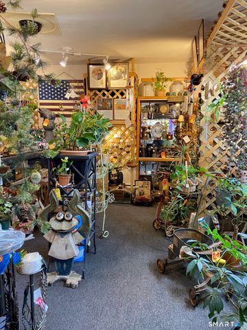 671 Rubber Avenue, Naugatuck, CT 06770