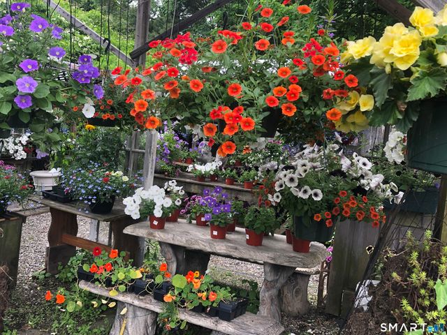 671 Rubber Avenue, Naugatuck, CT 06770