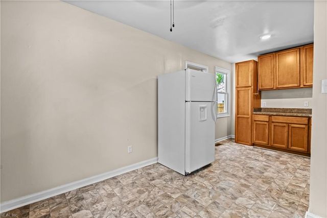 710 Sedgefield DR, Newport News, VA 23605