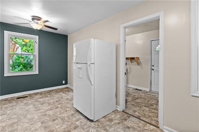 710 Sedgefield DR, Newport News, VA 23605