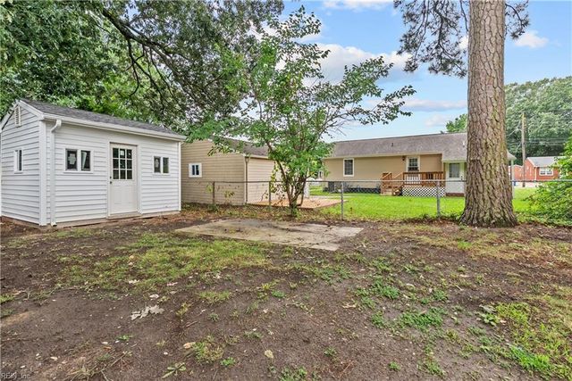 710 Sedgefield DR, Newport News, VA 23605