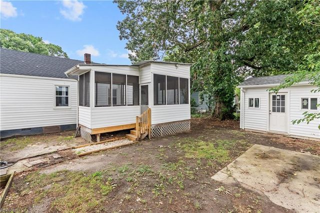 710 Sedgefield DR, Newport News, VA 23605