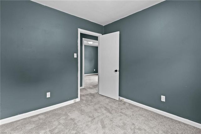 710 Sedgefield DR, Newport News, VA 23605