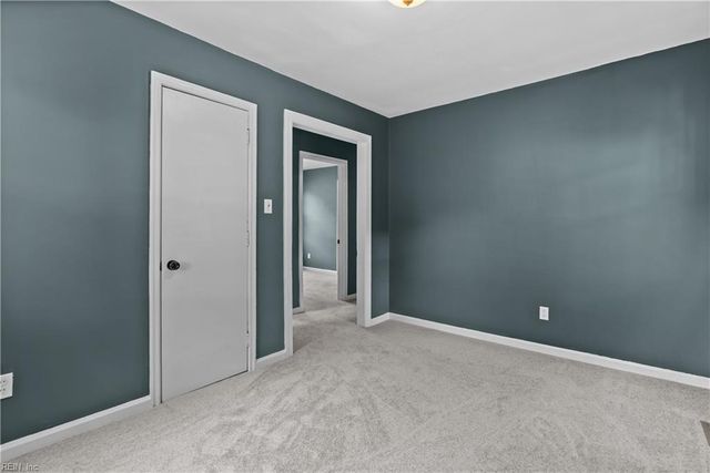 710 Sedgefield DR, Newport News, VA 23605