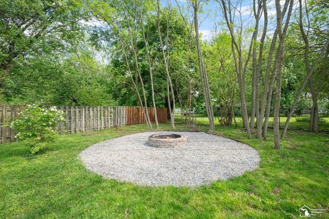 6656 Secor Road, Lambertville, MI 48144