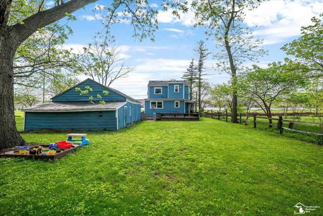6656 Secor Road, Lambertville, MI 48144