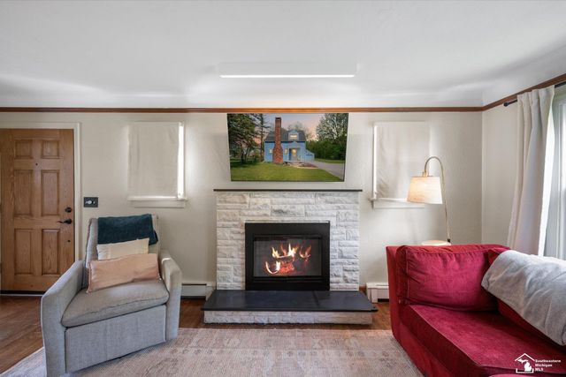 6656 Secor Road, Lambertville, MI 48144