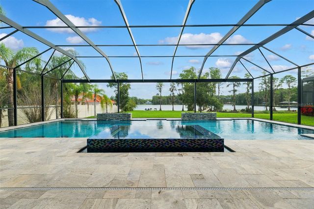 5167 LAKECASTLE DRIVE, Tampa, FL 33624