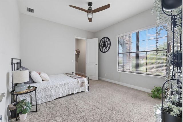 5167 LAKECASTLE DRIVE, Tampa, FL 33624