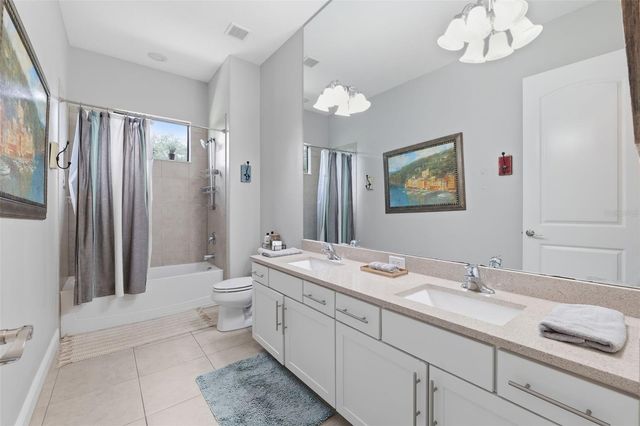 5167 LAKECASTLE DRIVE, Tampa, FL 33624