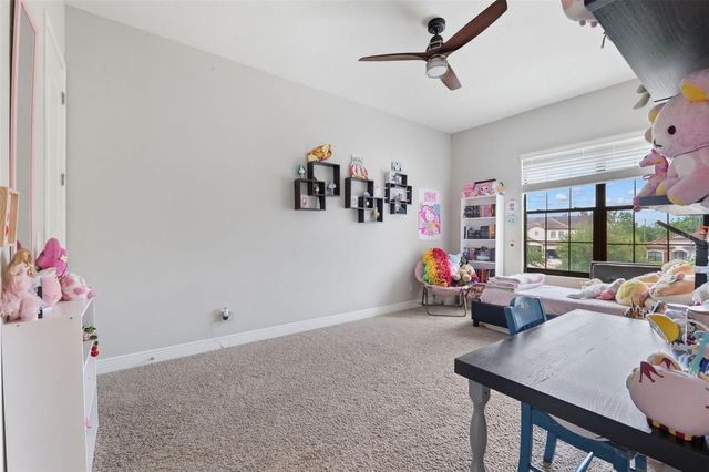 5167 LAKECASTLE DRIVE, Tampa, FL 33624