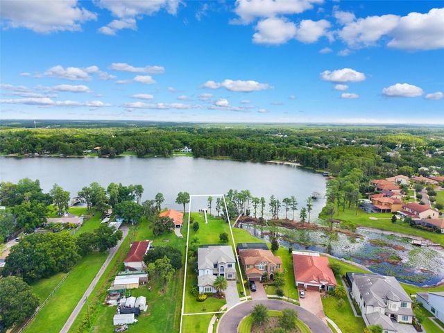 5167 LAKECASTLE DRIVE, Tampa, FL 33624