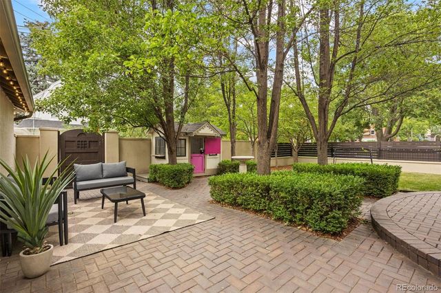 2340 E 7th Avenue Parkway, Denver, CO 80206