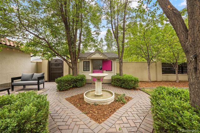 2340 E 7th Avenue Parkway, Denver, CO 80206