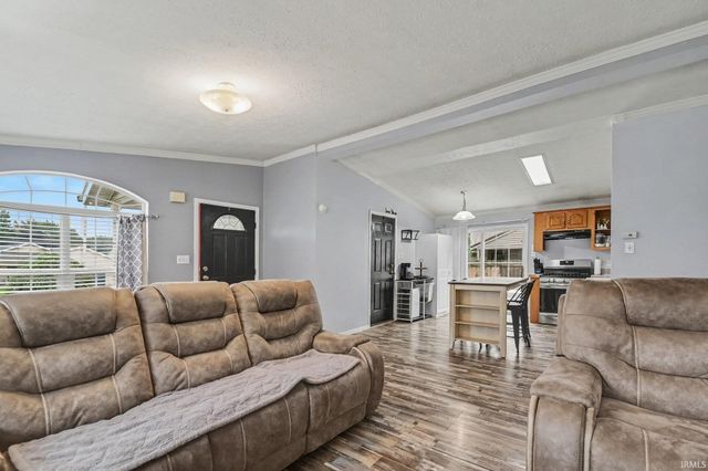 3608 Naples Court, Elkhart, IN 46514