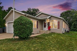 3608 Naples Court, Elkhart, IN 46514