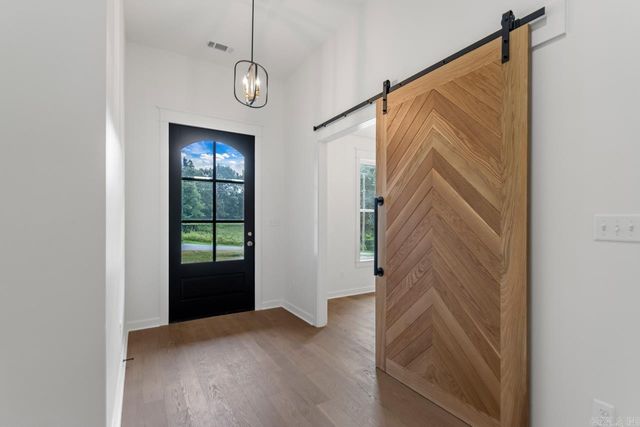 5676 Shore Drive, Hensley, AR 72065