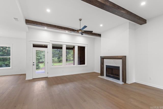 5676 Shore Drive, Hensley, AR 72065