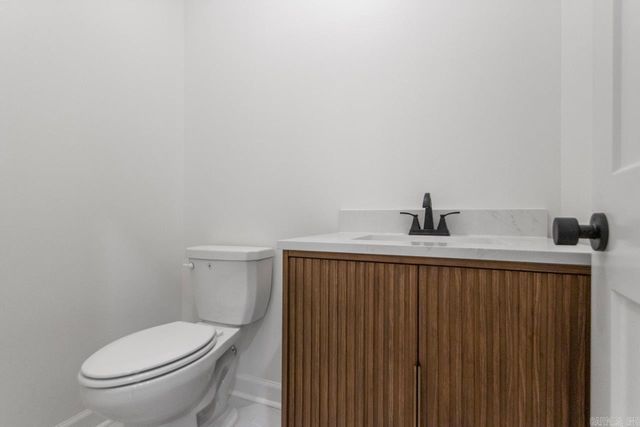 5676 Shore Drive, Hensley, AR 72065