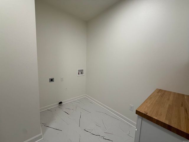 5676 Shore Drive, Hensley, AR 72065