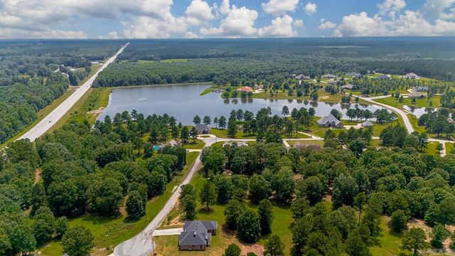 5676 Shore Drive, Hensley, AR 72065