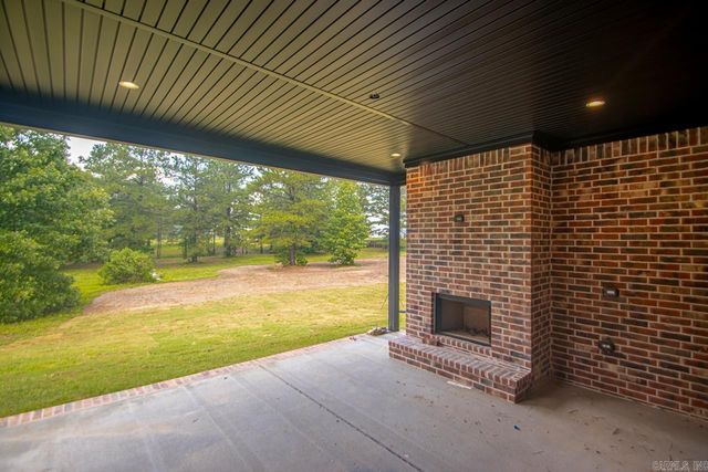 5676 Shore Drive, Hensley, AR 72065