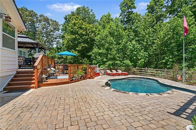 52 White Oak Trail N, Dahlonega, GA 30533