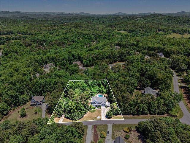 52 White Oak Trail N, Dahlonega, GA 30533