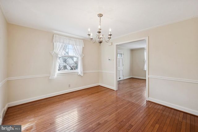 201 BARRIE RD, Narberth, PA 19072