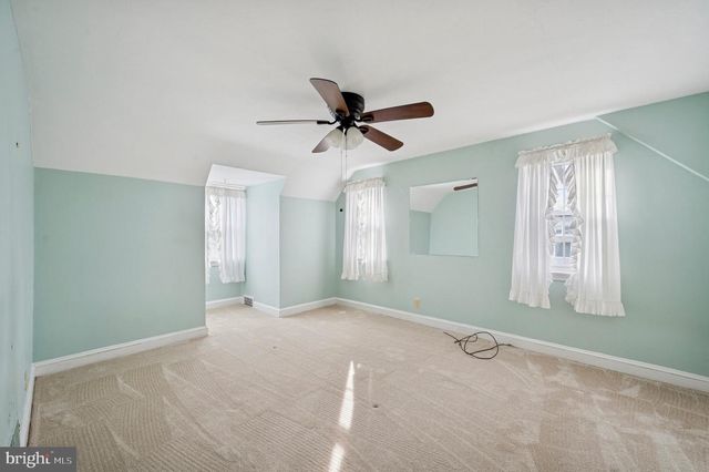 201 BARRIE RD, Narberth, PA 19072