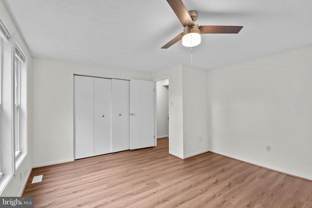 19335 LIBERTY HEIGHTS LN, Germantown, MD 20874