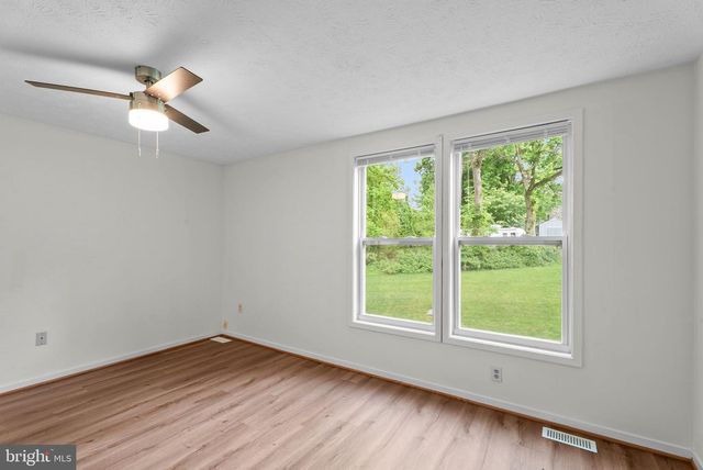 19335 LIBERTY HEIGHTS LN, Germantown, MD 20874