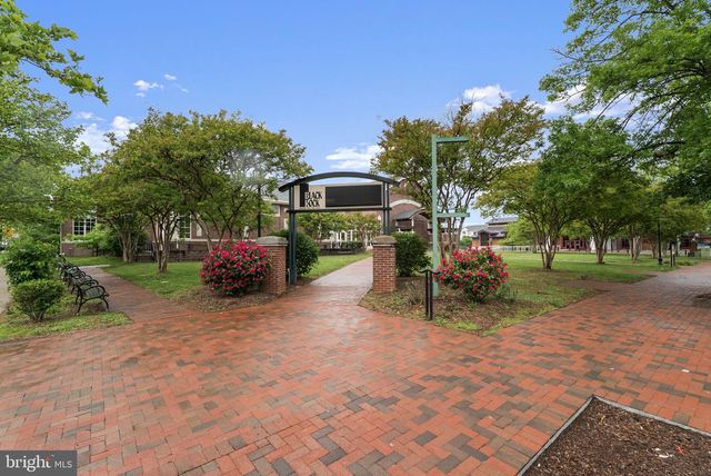19335 LIBERTY HEIGHTS LN, Germantown, MD 20874